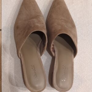 Splendid Pointed Toe Slip-On Mules in Light Brown Suede